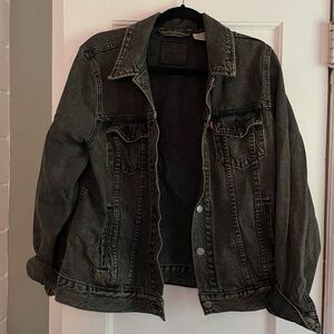 Levi’s denim jacket